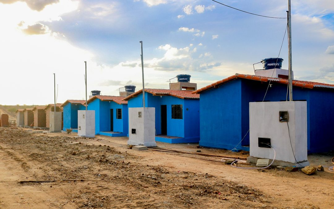 Governo entrega casas do Programa Parceiros da Habitação no Cariri do Estado