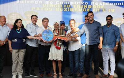 João Azevêdo entrega 128 apartamentos em Patos e reforça política habitacional no Sertão