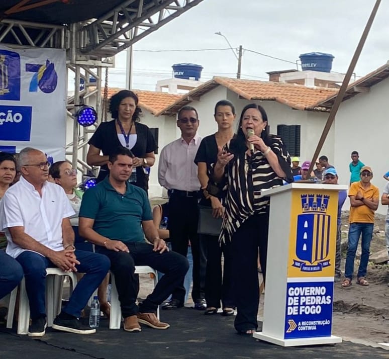 Governo da Paraíba entrega casas do Programa Parceiros da Habitação em Pedras de Fogo