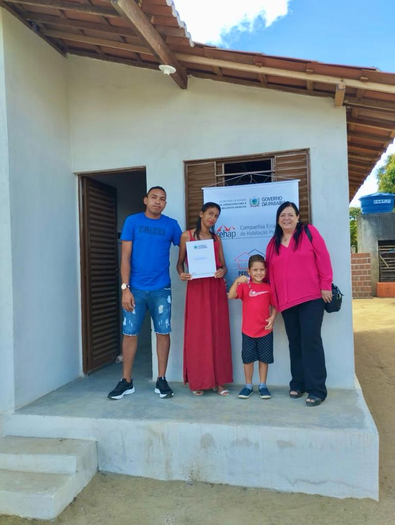 Cehap entrega 40 casas do Programa Parceiros da Habitação em Alhandra
