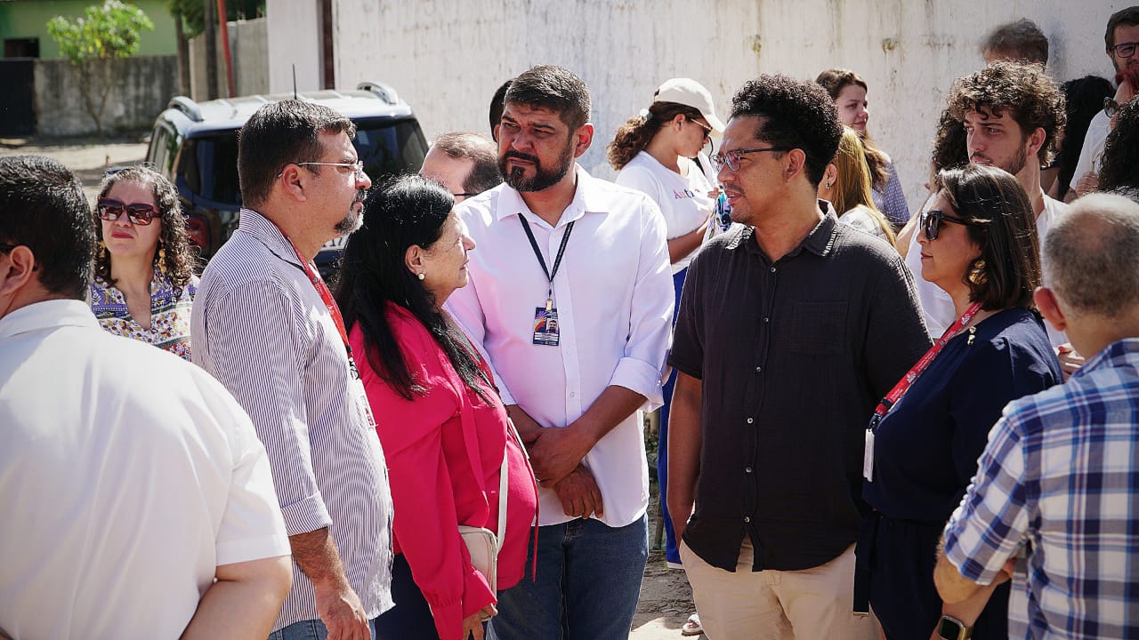 Governo do Estado recebe Caravana Periferia Viva e começa a Regularização da Comunidade do Aratu, em João Pessoa