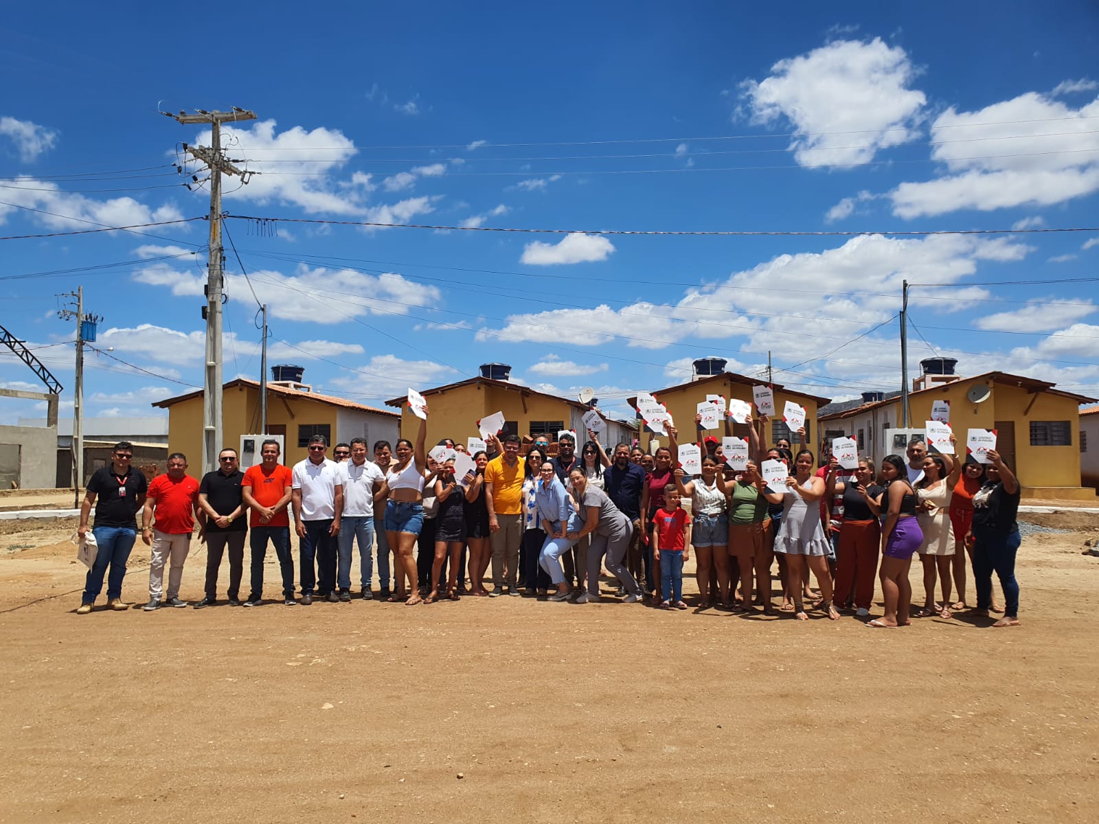 Governo do Estado entrega casas do Programa Parceiros da Habitação em Barra de São Miguel